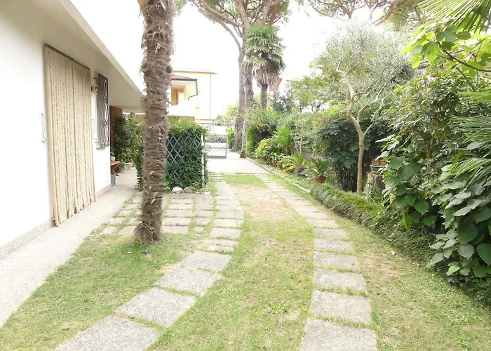 Βίλα With Garden And Bbq